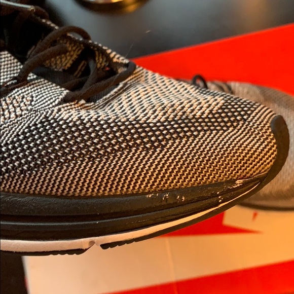 Nike flyknit trainer - Picture 2 of 7
